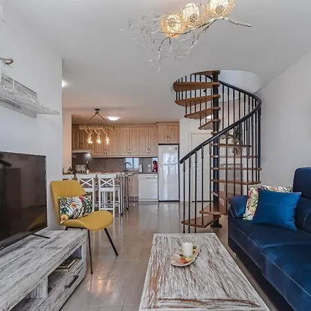 شقة Pambnb - Sea Breeze Duplex Arenal سان ميغيل ذي أبونا