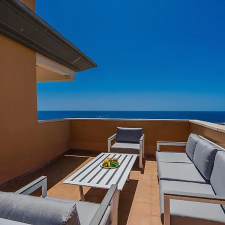 Pambnb - Sea Breeze Duplex Arenal Apartment *