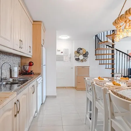 Pambnb - Sea Breeze Duplex Arenal סן מיגל דה אבונה